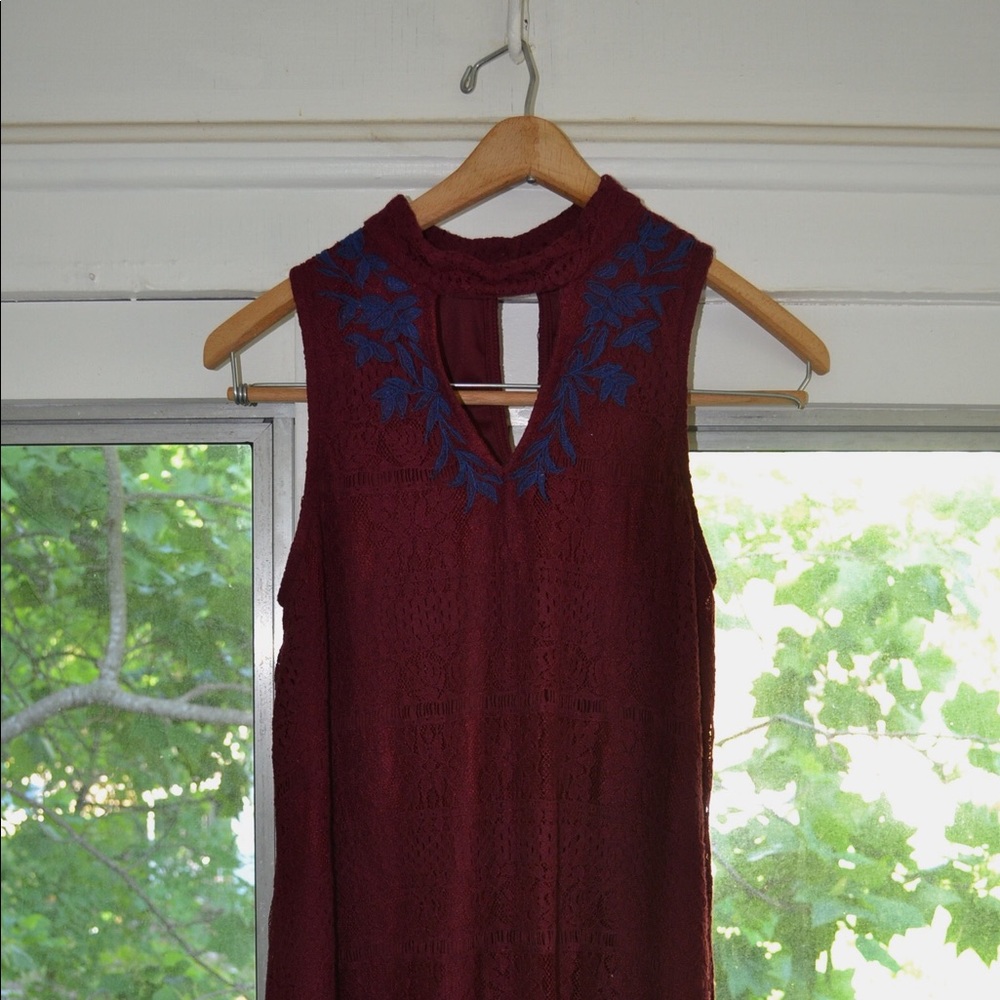 Maroon Knee-Length Dress in Size MEDIUM